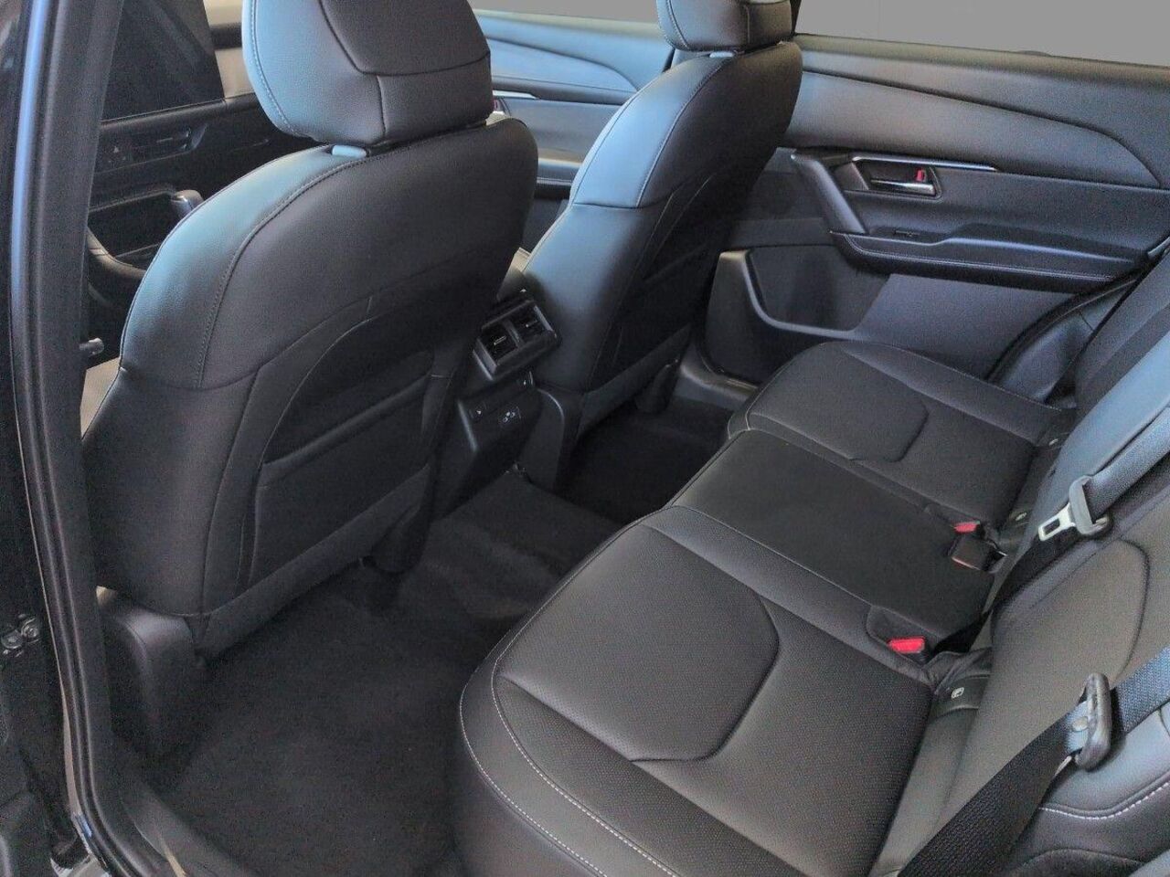 MAZDA CX-5 HOMURA 2.5 SKYACTIV-G AWD *LEDER*AMBIENTE* Ansicht 7 für Fahrzeugdetailseite