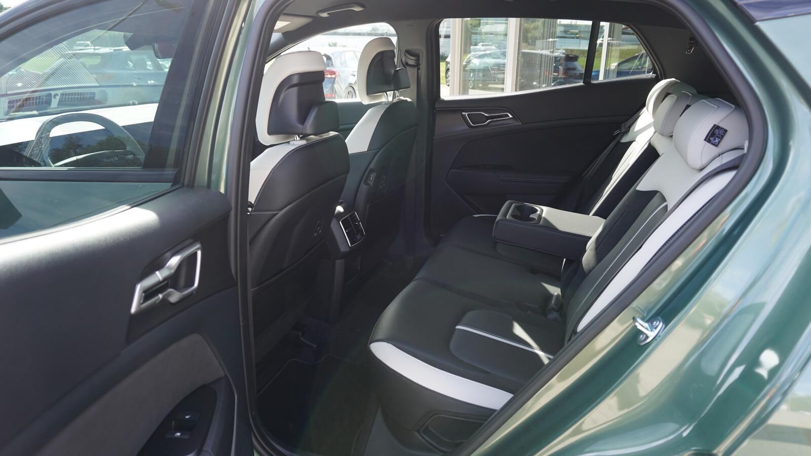 KIA Sportage 1.6 TGDI DCT AWD GT-LINE *NAVI* KAMERA* Ansicht 7 für Fahrzeugdetailseite