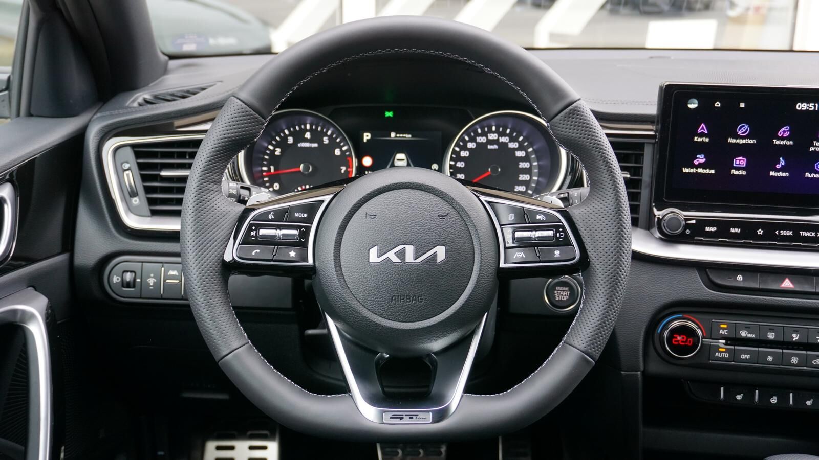 KIA Ceed Sportswagon Ceed SW 1.5 TGDI DCT GT-LINE *LED* NAVI* KAMERA* Ansicht 12 für Fahrzeugdetailseite
