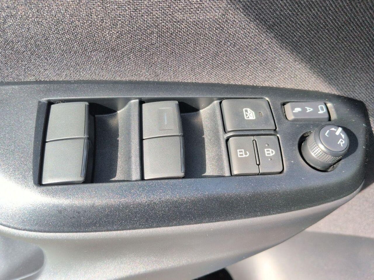 MAZDA 2 1.5 Center-Line 116PS Automatik*KAMERA* Ansicht 10 für Fahrzeugdetailseite