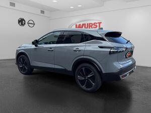 NISSAN Qashqai Tekna HUD Panorama Navi Memory Sitze Soundsystem Bose 360 Kamera LED Dyn. Kurvenlicht