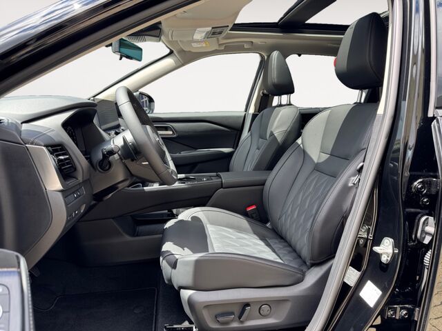 NISSAN X-Trail Tekna+ 1.5 VC-T MHEV 163 PS Panoramaglasschiebedach BOSE 20 Zoll AVM Head-Up Ansicht 11 für Fahrzeugdetailseite