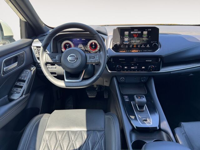 NISSAN Qashqai Tekna+ 1.3 DIG-T Mild-Hybrid X-Tronic  BOSE  Leder  HUD  360° Kamera Ansicht 9 für Fahrzeugdetailseite