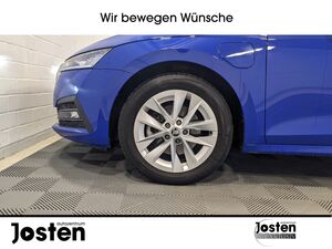 SKODA Octavia iV Combi Style LED CarPlay Kessy e-Sitze