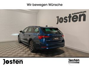 SKODA Octavia Combi Clever 1.4 TSI iV MTRX KAM ACC Carplay