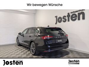 SKODA Superb Combi L&K 2.0TDI 4x4 Matrix-LED Fahrass. Infotain+ Pano AHK