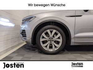 VW Touareg Elegance 3.0 TDI AHK MTRX Pano Luft StHz Virtual
