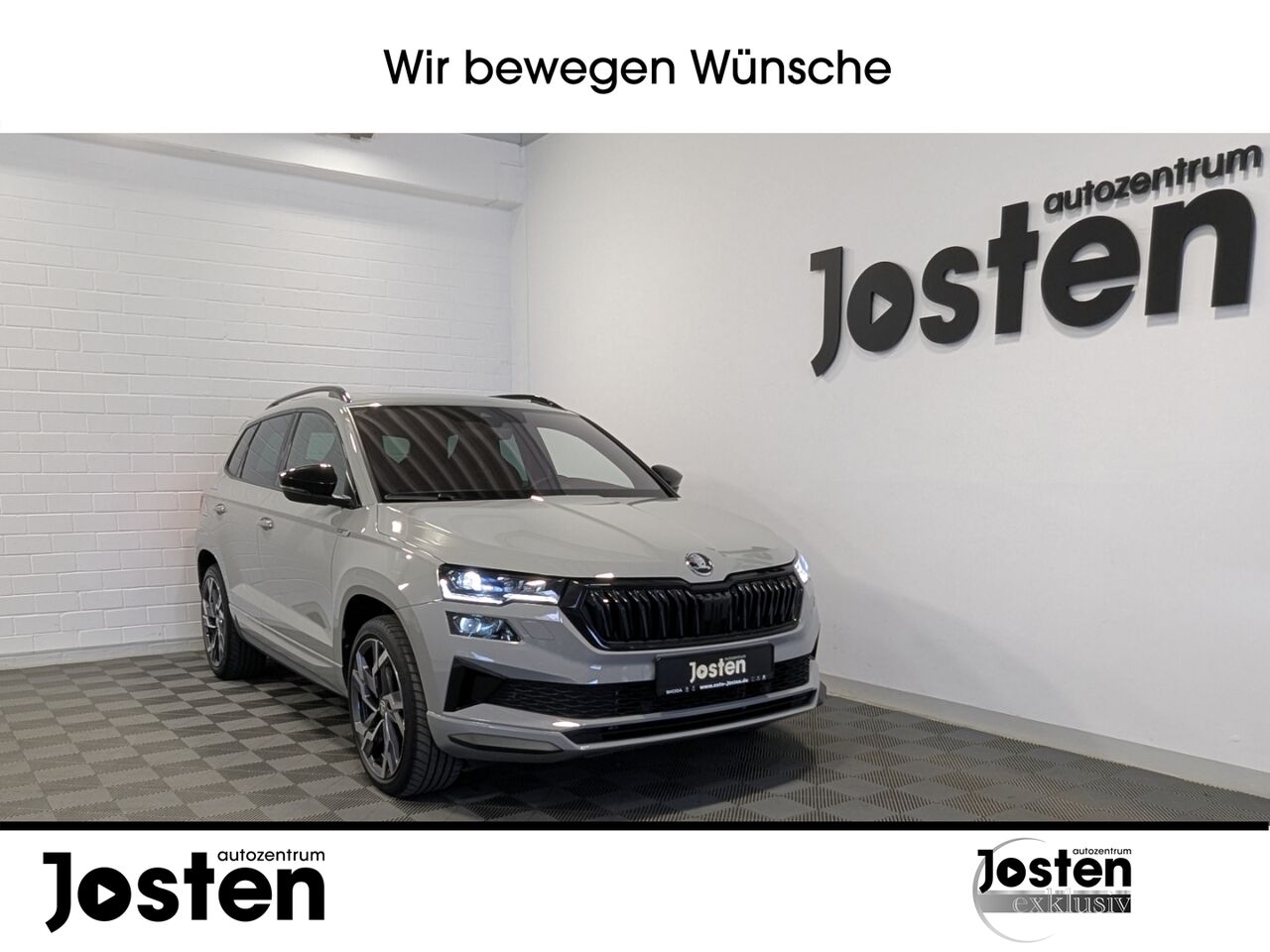 SKODA Karoq Sportline 2.0 TSI 4x4 MTRX Pano AHK CarPlay