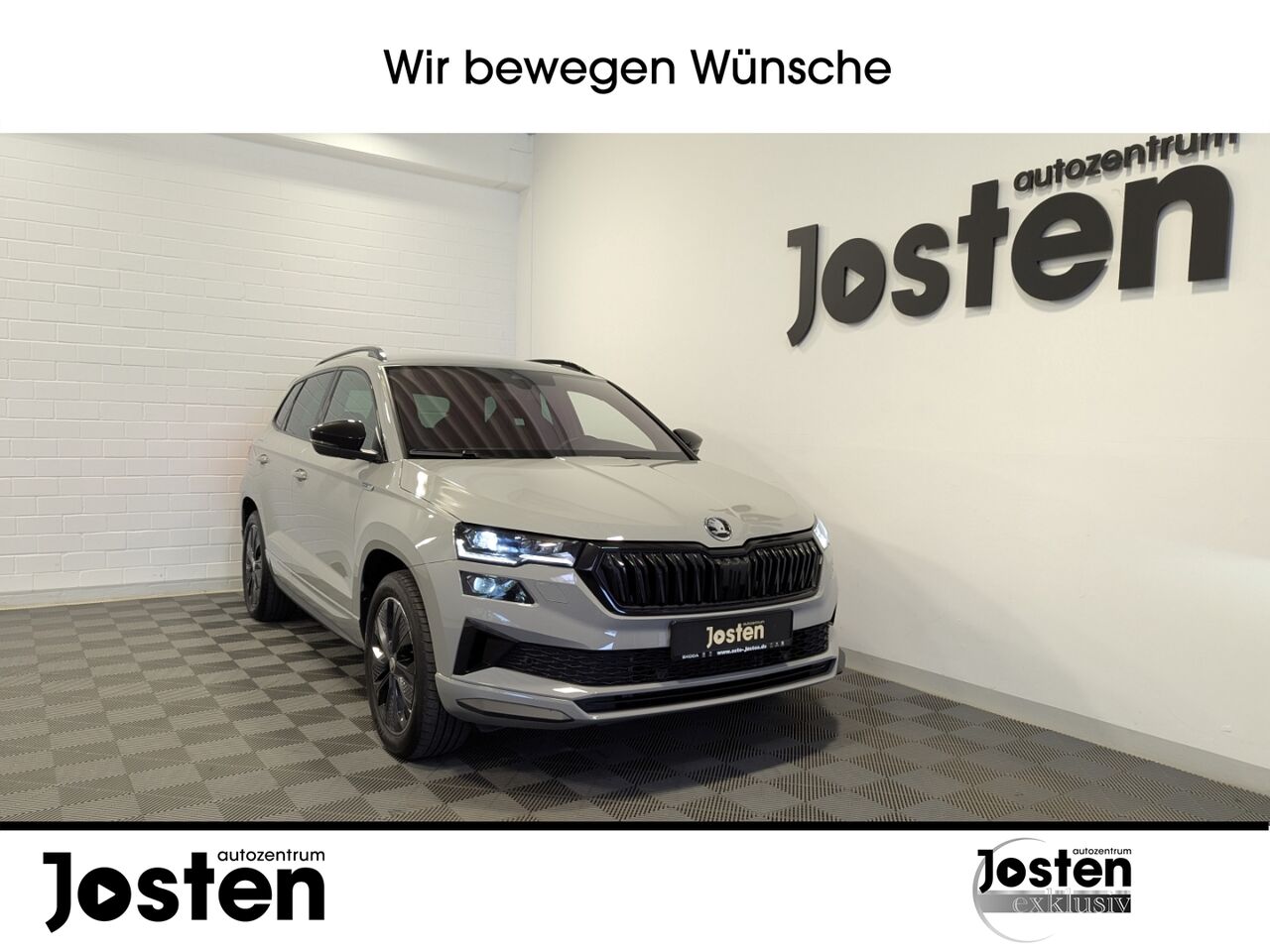 SKODA Karoq Sportline 2.0 TSI 4x4 MTRX AHK CarPlay KAM