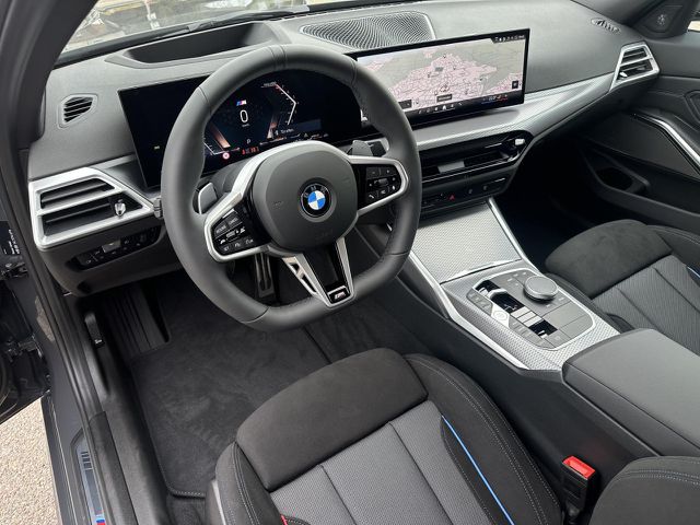 BMW 330 i xDr M Sport Pro HUD ACC SurrView H/K Komf. Sportpaket Bluetooth Navi LED Klima Aktivlenkung PDC Ansicht 8 für Fahrzeugdetailseite