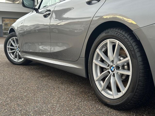 BMW 330 d xDr.T.M Sport PanoD.AHK ACC HUD Lenkradh.P+ Sportpaket Bluetooth Navi LED Klima Aktivlenkung PD Ansicht 10 für Fahrzeugdetailseite