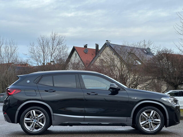 BMW X2 x25e M Sport X Navi HiFi PanoD.Kamera el-Sitz Sportpaket Bluetooth LED Klima Standhzg PDC el. Fen Ansicht 5 für Fahrzeugdetailseite
