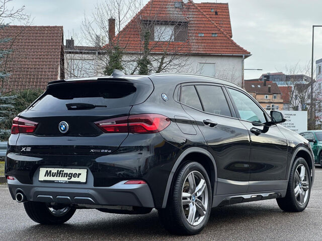BMW X2 x25e M Sport X Navi HiFi PanoD.Kamera el-Sitz Sportpaket Bluetooth LED Klima Standhzg PDC el. Fen Ansicht 7 für Fahrzeugdetailseite
