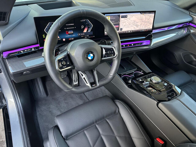 BMW 540 d xDr.M Sport HUD ACC Standh.Sitzbel.B/W 21 Sportpaket Bluetooth Navi LED Klima Standhzg PDC el. Ansicht 12 für Fahrzeugdetailseite