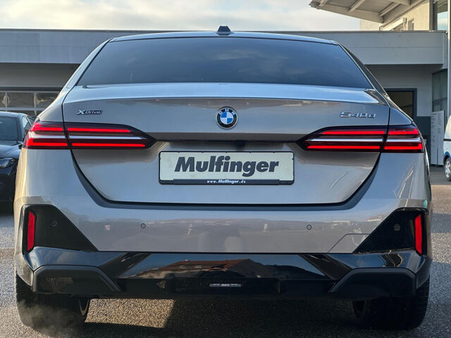 BMW 540 d xDr.M Sport HUD ACC Standh.Sitzbel.B/W 21 Sportpaket Bluetooth Navi LED Klima Standhzg PDC el. Ansicht 7 für Fahrzeugdetailseite