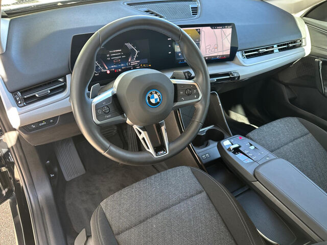BMW X1 xDrive25e Kamera Widescreen Sitzh.LED AHK 18 Bluetooth Navi Klima Standhzg PDC el. Fenster Ansicht 12 für Fahrzeugdetailseite