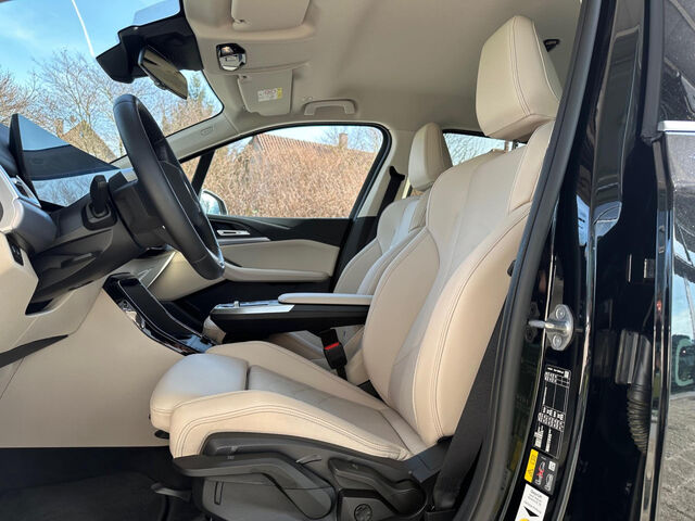 BMW 225 Active Tourer 225e xDr.AT.AktivSitz HUD SurView.Lenkradh.Ha/Ka Bluetooth Navi LED Vollleder Klima Standhzg PDC el. Ansicht 11 für Fahrzeugdetailseite