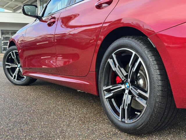 BMW 330 e T M Sport Pro HUD ACC SuView.PanoD HiFi AHK Sportpaket Bluetooth Navi LED Klima Aktivlenkung St Ansicht 10 für Fahrzeugdetailseite