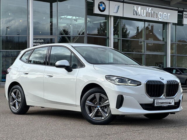BMW 220 Active Tourer 220d AT. ACC Kamera Ad-LED Lenkh.Navi AHK 17 Bluetooth Klima PDC el. Fenster Ansicht 2 für Fahrzeugdetailseite