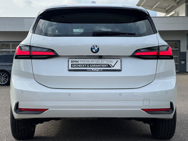 BMW 220 Active Tourer 220d AT. ACC Kamera Ad-LED Lenkh.Navi AHK 17 Bluetooth Klima PDC el. Fenster Ansicht 8 für Fahrzeugdetailseite