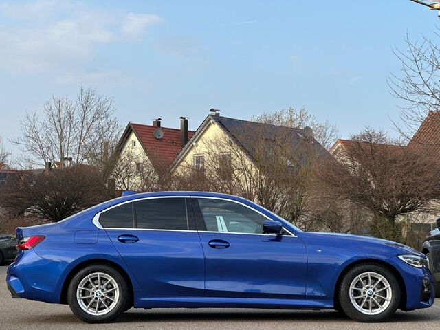 BMW 320 d M Sport ACC Kamera LED HiFi Leder AHK 18 Sportpaket Bluetooth Navi Vollleder Klima Aktivlenkung Ansicht 4 für Fahrzeugdetailseite