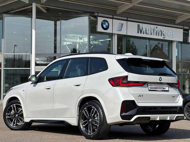 BMW X1 x23d M Sport ACC HUD SurView Har/Kar.AHK 19 Sportpaket Bluetooth Navi LED Vollleder Klima PDC el. Ansicht 9 für Fahrzeugdetailseite
