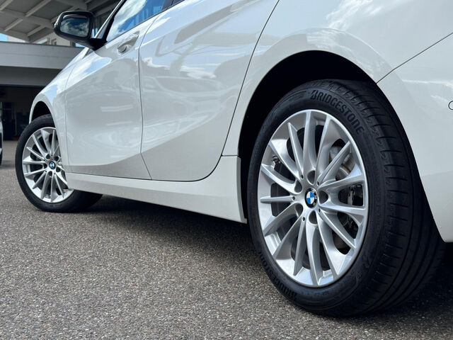 BMW 118 d Kamera LED Live-Prof DAB Sitzh.Lordose 17 Bluetooth Navi Klima PDC el. Fenster Ansicht 9 für Fahrzeugdetailseite