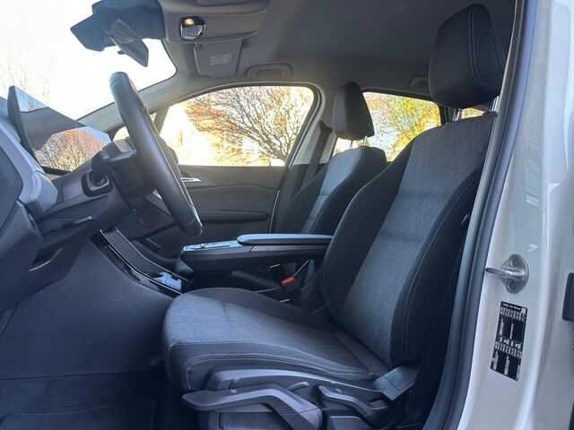 BMW 220 Active Tourer 220i AT. Kamera LED HiFi Widescreen Lenkradheiz Bluetooth Navi Klima PDC el. Fenster Ansicht 10 für Fahrzeugdetailseite