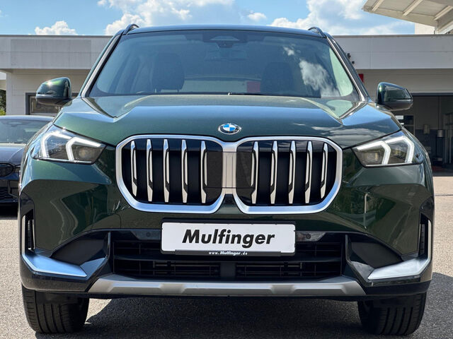 BMW X1 xDrive 20d Sports.HUD ACC SurView.Har/Kar.AHK Bluetooth Navi LED Klima PDC el. Fenster Ansicht 4 für Fahrzeugdetailseite