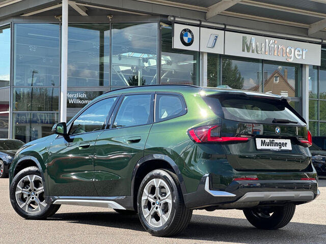 BMW X1 xDrive 20d Sports.HUD ACC SurView.Har/Kar.AHK Bluetooth Navi LED Klima PDC el. Fenster Ansicht 8 für Fahrzeugdetailseite
