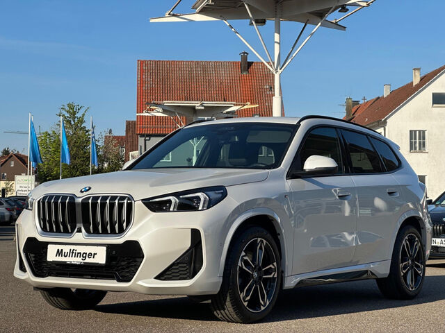 BMW X1 x23i M Sport HUD ACC PanoD.SurView.Ha/Ka.19 Sportpaket Bluetooth Navi LED Klima PDC el. Fenster Ansicht 3 für Fahrzeugdetailseite