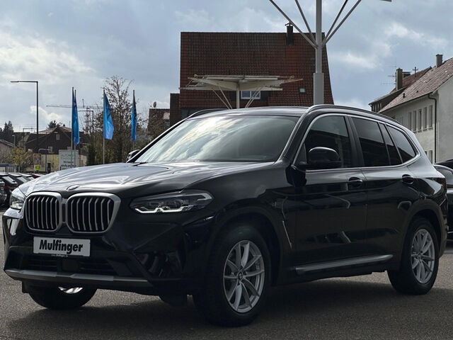 BMW X3 x20d Sports.ACC Kamera LiveProf Sitzh.DrivAss Bluetooth Navi LED Vollleder Klima PDC el. Fenster Ansicht 3 für Fahrzeugdetailseite