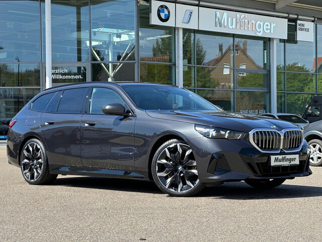BMW 540 d T.xDr.M Sport HUD Standh.AutobahnAss.AHK 21 Sportpaket Bluetooth Navi LED Klima Standhzg PDC el Ansicht 2 für Fahrzeugdetailseite