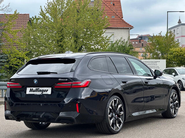 BMW 550 e xDr.T.M Sport Pro ACC PanoD.360Â° B+W.AHK21 Sportpaket Bluetooth HUD Navi LED Klima Standhzg Ansicht 7 für Fahrzeugdetailseite