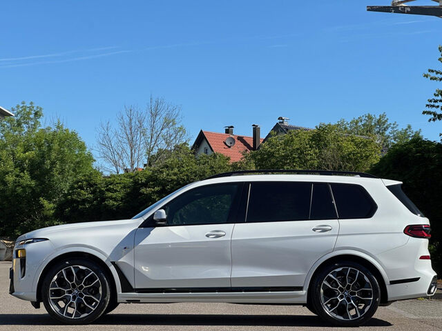 BMW X7 x40d M Sport Pro Standh.Sky ExDrivePro IntAkt Sportpaket Bluetooth HUD Navi LED Vollleder Klima L Ansicht 6 für Fahrzeugdetailseite