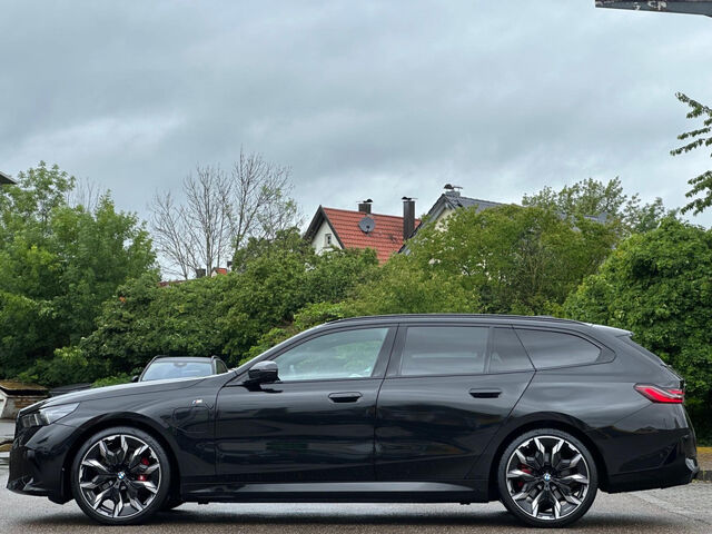 BMW 530 e xDr.M Sport Pro IntAktiv.ACC Pano.B&W AHK21 Sportpaket Bluetooth HUD Navi LED Vollleder Klima A Ansicht 5 für Fahrzeugdetailseite