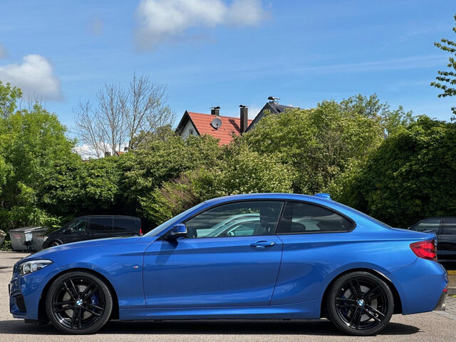 BMW 218 i Coupe Aut.M Sport Navi Kamera KomfZug.18 Sportpaket Bluetooth LED Klima PDC el. Fenster Ansicht 9 für Fahrzeugdetailseite
