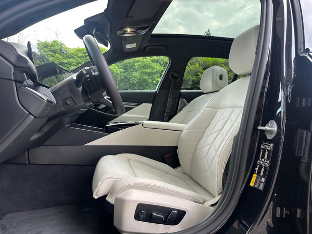 BMW 550 e T.xDr.M Sport Pro ACC HUD PanoD.SitzBel.AHK Sportpaket Bluetooth Navi LED Klima Aktivlenkung St Ansicht 11 für Fahrzeugdetailseite
