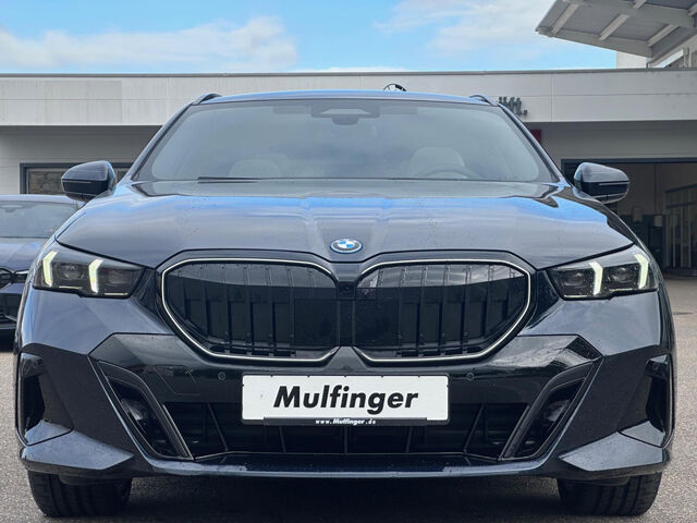 BMW 550 e T.xDr.M Sport Pro ACC HUD PanoD.SitzBel.AHK Sportpaket Bluetooth Navi LED Klima Aktivlenkung St Ansicht 3 für Fahrzeugdetailseite