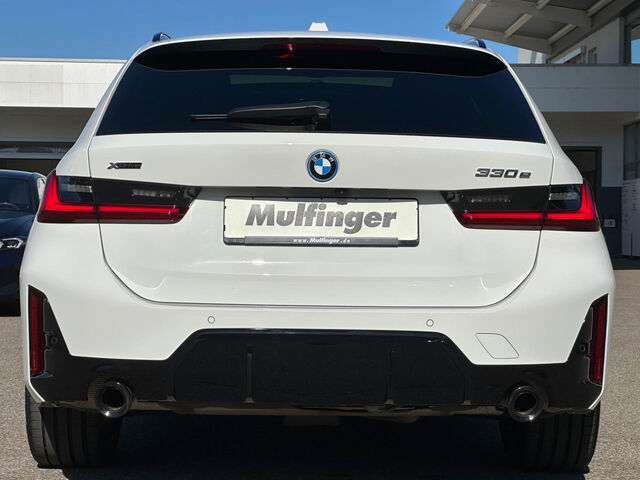 BMW 330 e xDr.T.M Sport Pro HUD ACC Pano.Lenkradh.AHK Sportpaket Bluetooth Navi LED Vollleder Klima Aktiv Ansicht 8 für Fahrzeugdetailseite