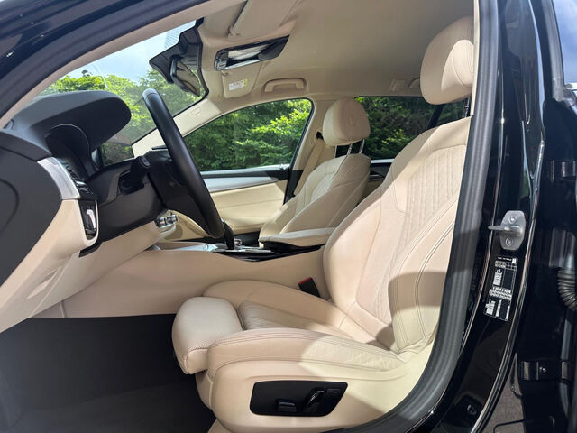 BMW 530 d Touring Sports.Kamera LiveProf.Sitzheiz.AHK Bluetooth Navi LED Klima PDC el. Fenster Ansicht 11 für Fahrzeugdetailseite
