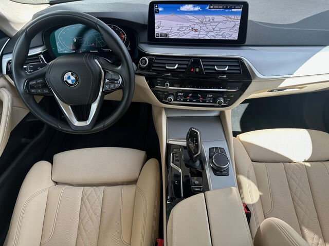 BMW 530 d Touring Sports.Kamera LiveProf.Sitzheiz.AHK Bluetooth Navi LED Klima PDC el. Fenster Ansicht 13 für Fahrzeugdetailseite