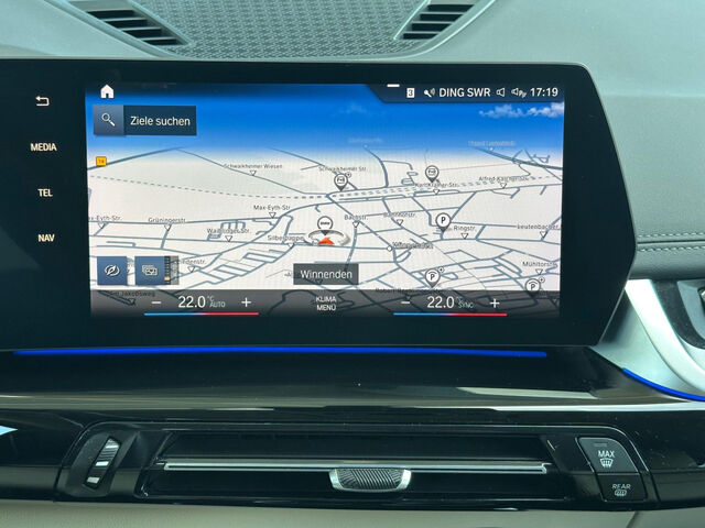 BMW X1 x20d Sports.HUD SuView.LiveProf.Lenkradh.18 Bluetooth Navi LED Vollleder Klima PDC el. Fenster Ansicht 15 für Fahrzeugdetailseite