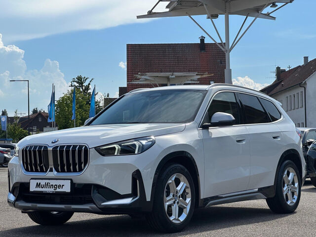 BMW X1 x20d Sports.HUD SuView.LiveProf.Lenkradh.18 Bluetooth Navi LED Vollleder Klima PDC el. Fenster Ansicht 3 für Fahrzeugdetailseite