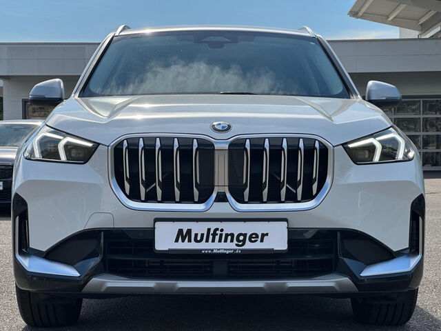 BMW X1 x20d Sports.HUD SuView.LiveProf.Lenkradh.18 Bluetooth Navi LED Vollleder Klima PDC el. Fenster Ansicht 4 für Fahrzeugdetailseite