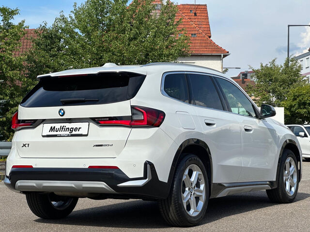 BMW X1 x20d Sports.HUD SuView.LiveProf.Lenkradh.18 Bluetooth Navi LED Vollleder Klima PDC el. Fenster Ansicht 7 für Fahrzeugdetailseite