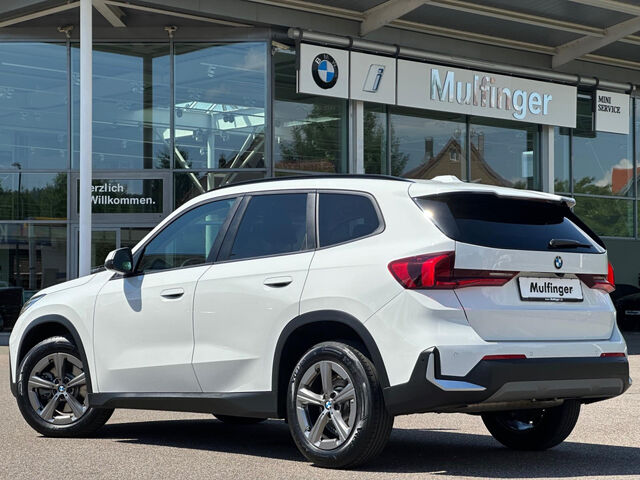 BMW X1 sDrive 20i Navi Kamera LED Sitzheizung 17 Bluetooth Klima PDC el. Fenster Ansicht 9 für Fahrzeugdetailseite