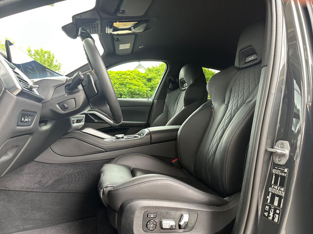 BMW X6 x30d M Sport PRO HUD ParkProf.Ha/Ka AHK 22 Sportpaket Bluetooth Navi LED Vollleder Klima PDC el. Ansicht 11 für Fahrzeugdetailseite