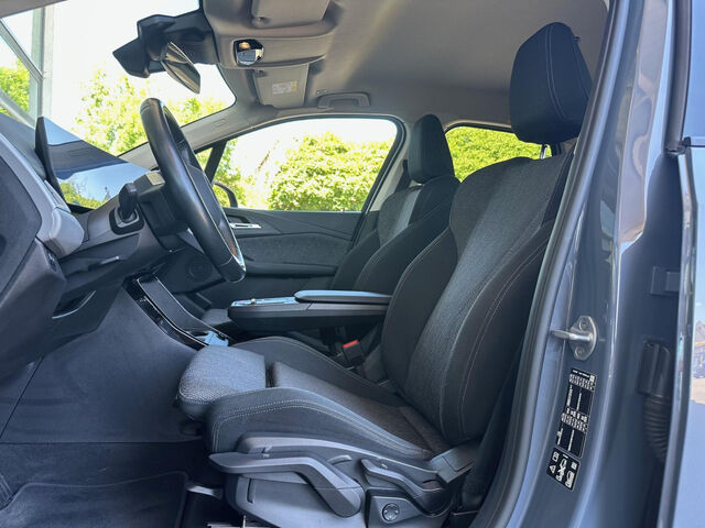 BMW 223 Active Tourer 223d xDrive AT.Sports.HUD ACC SuView Ad-LED AHK Bluetooth Navi Klima PDC el. Fenster Ansicht 11 für Fahrzeugdetailseite