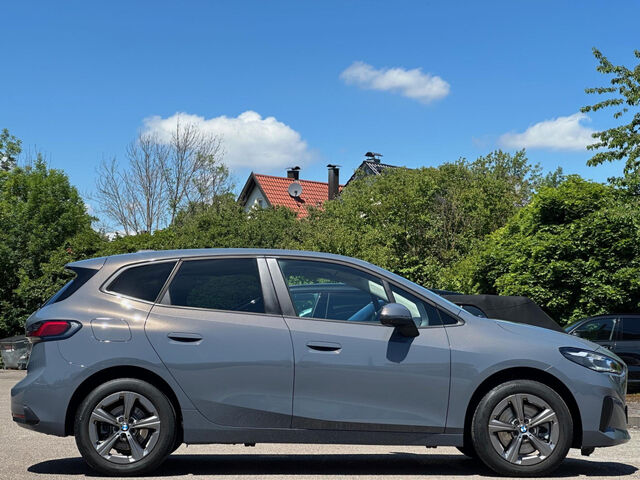 BMW 223 Active Tourer 223d xDrive AT.Sports.HUD ACC SuView Ad-LED AHK Bluetooth Navi Klima PDC el. Fenster Ansicht 5 für Fahrzeugdetailseite